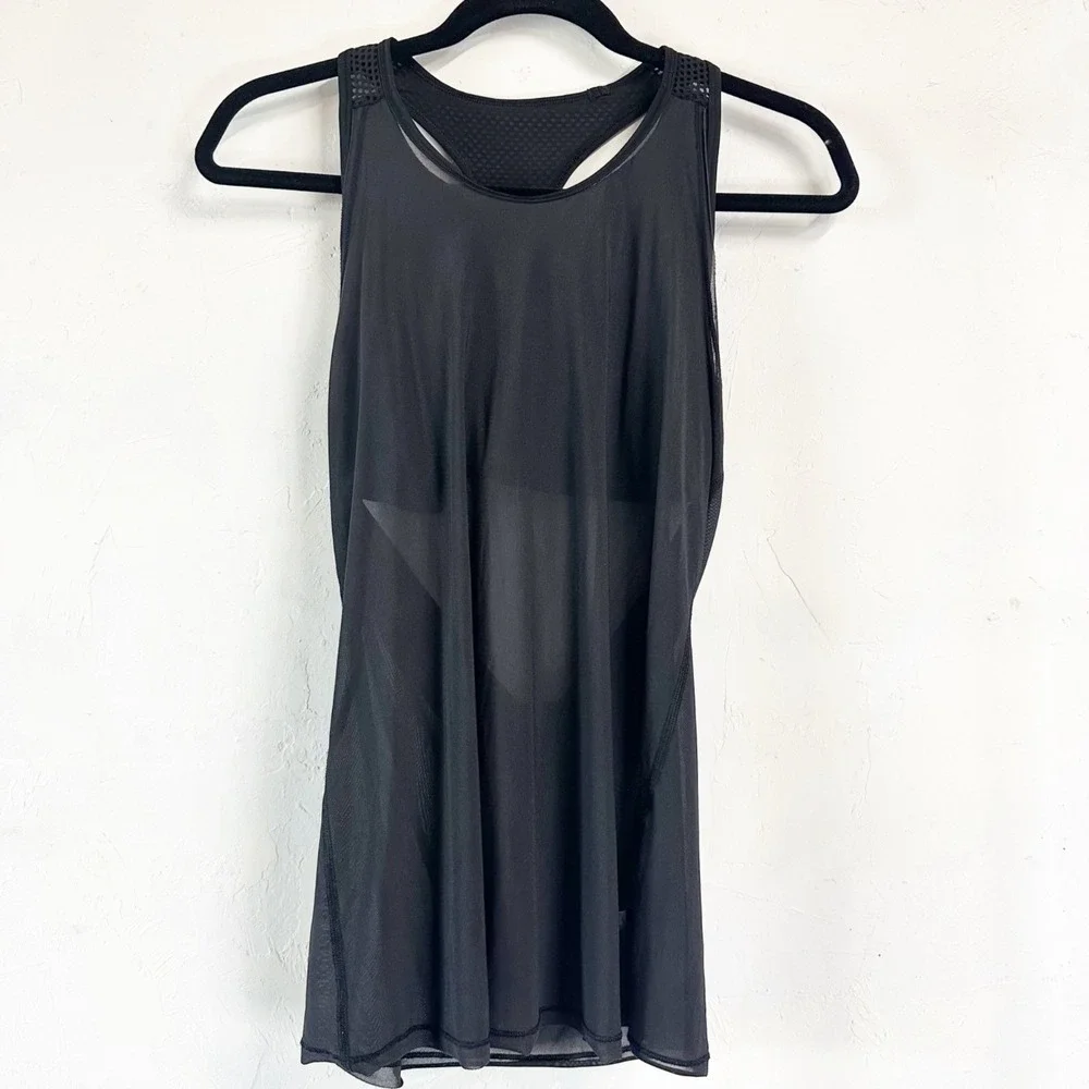 Lululemon Athletic Black Sheer Tank Top With Sports Bra Loose Fit Size 6
